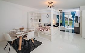 Designlofts Familie&Freunde - Sennhütte 19